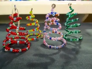 Pony Bead Christmas Tree Decoration Craft Tutorial