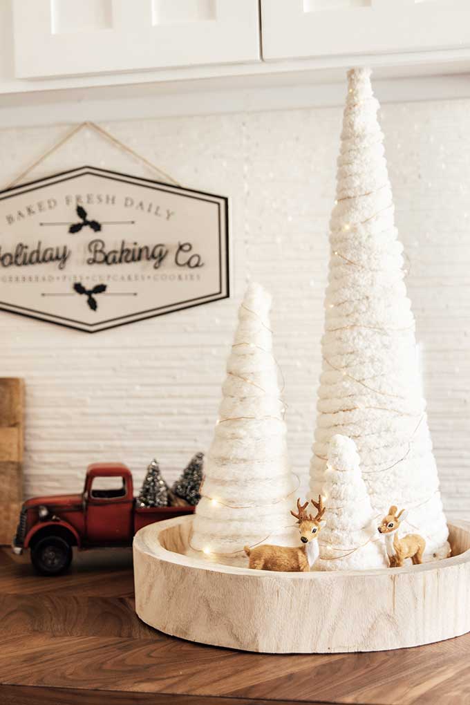 white christmas tree decorations